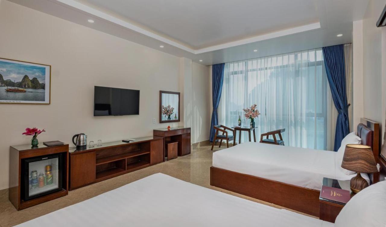 Aroma Cat Ba Sea View Hotel Chan Chau Экстерьер фото